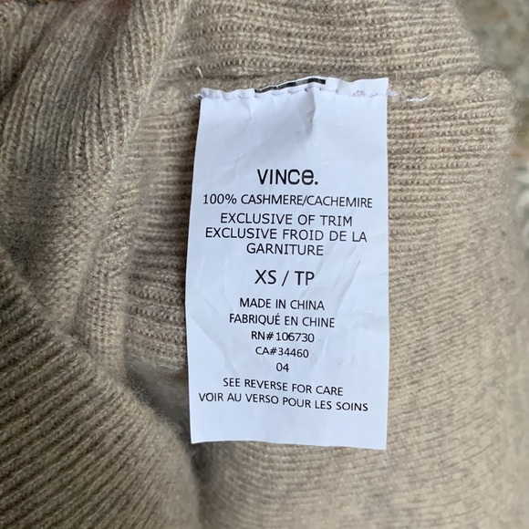 Vince. Cashmere Split Back Crewneck‎ Sweater in Oatmeal - Picture 5 of 6